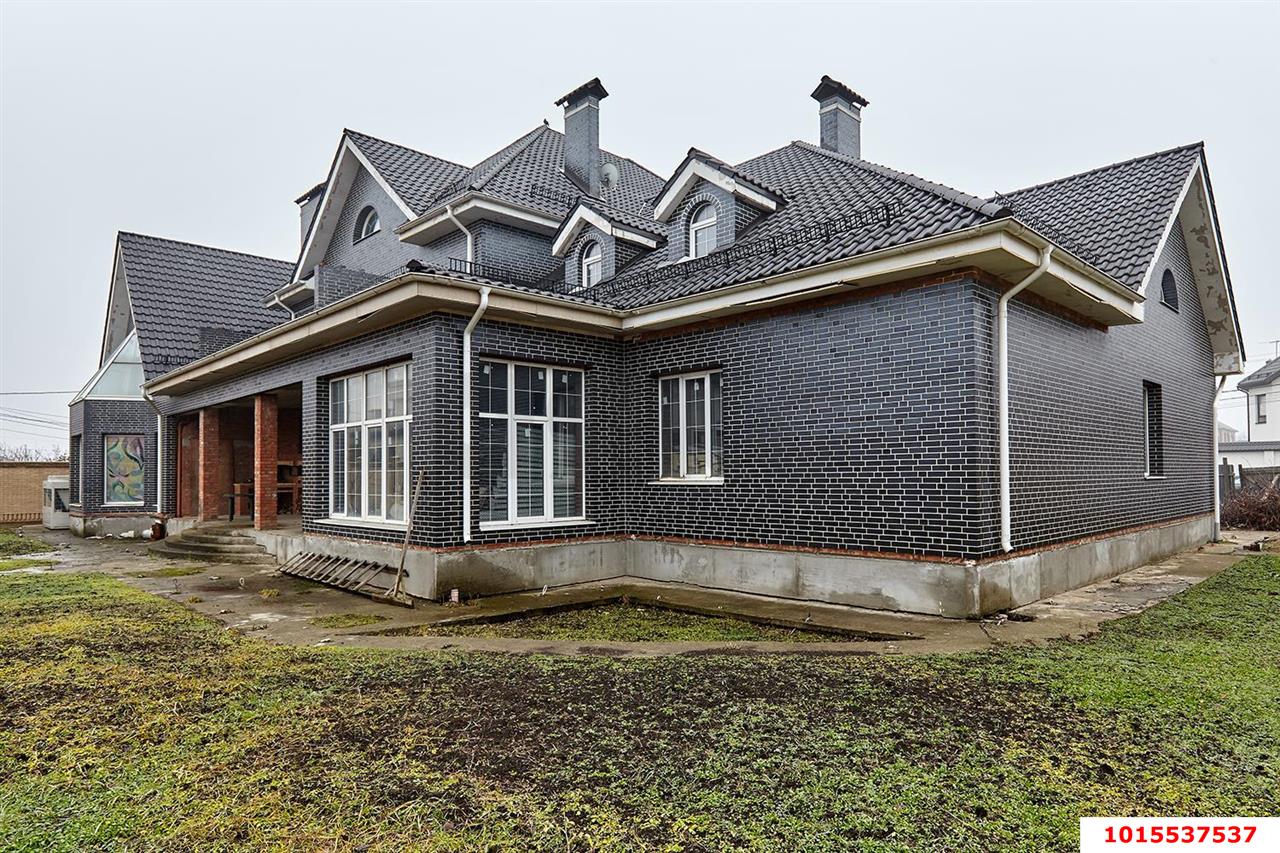 Фото №2: Дом 1250 м² + 16 сот. - Краснодар, Прикубанский внутригородской округ, мкр. Сады Калинина, ул. Возрождения, 19