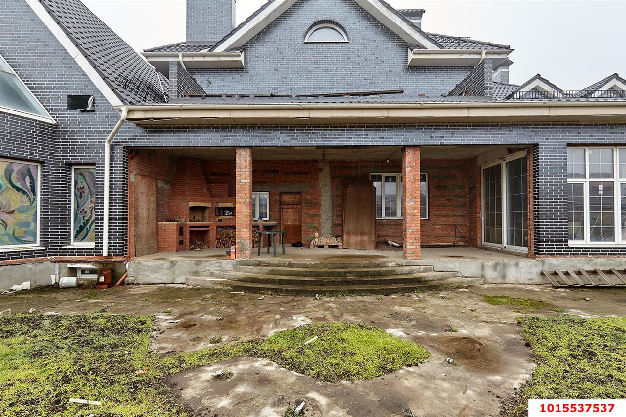 Фото №3: Дом 1250 м² + 16 сот. - Краснодар, Прикубанский внутригородской округ, мкр. Сады Калинина, ул. Возрождения, 19