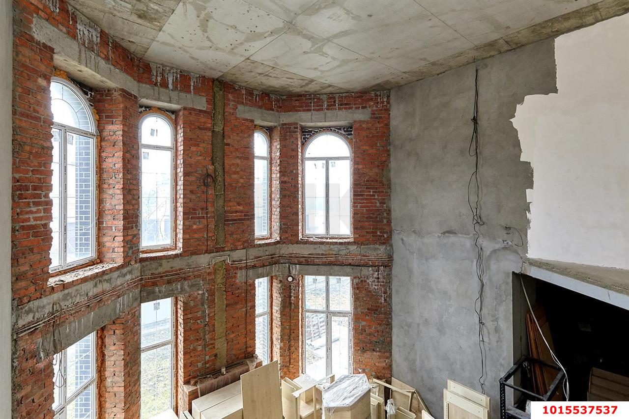 Фото №11: Дом 1250 м² + 16 сот. - Краснодар, Прикубанский внутригородской округ, мкр. Сады Калинина, ул. Возрождения, 19