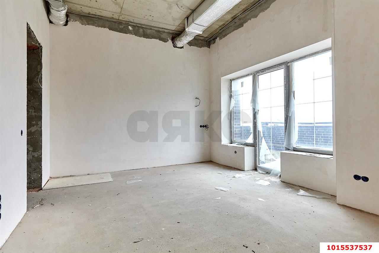 Фото №12: Дом 1250 м² + 16 сот. - Краснодар, Прикубанский внутригородской округ, мкр. Сады Калинина, ул. Возрождения, 19