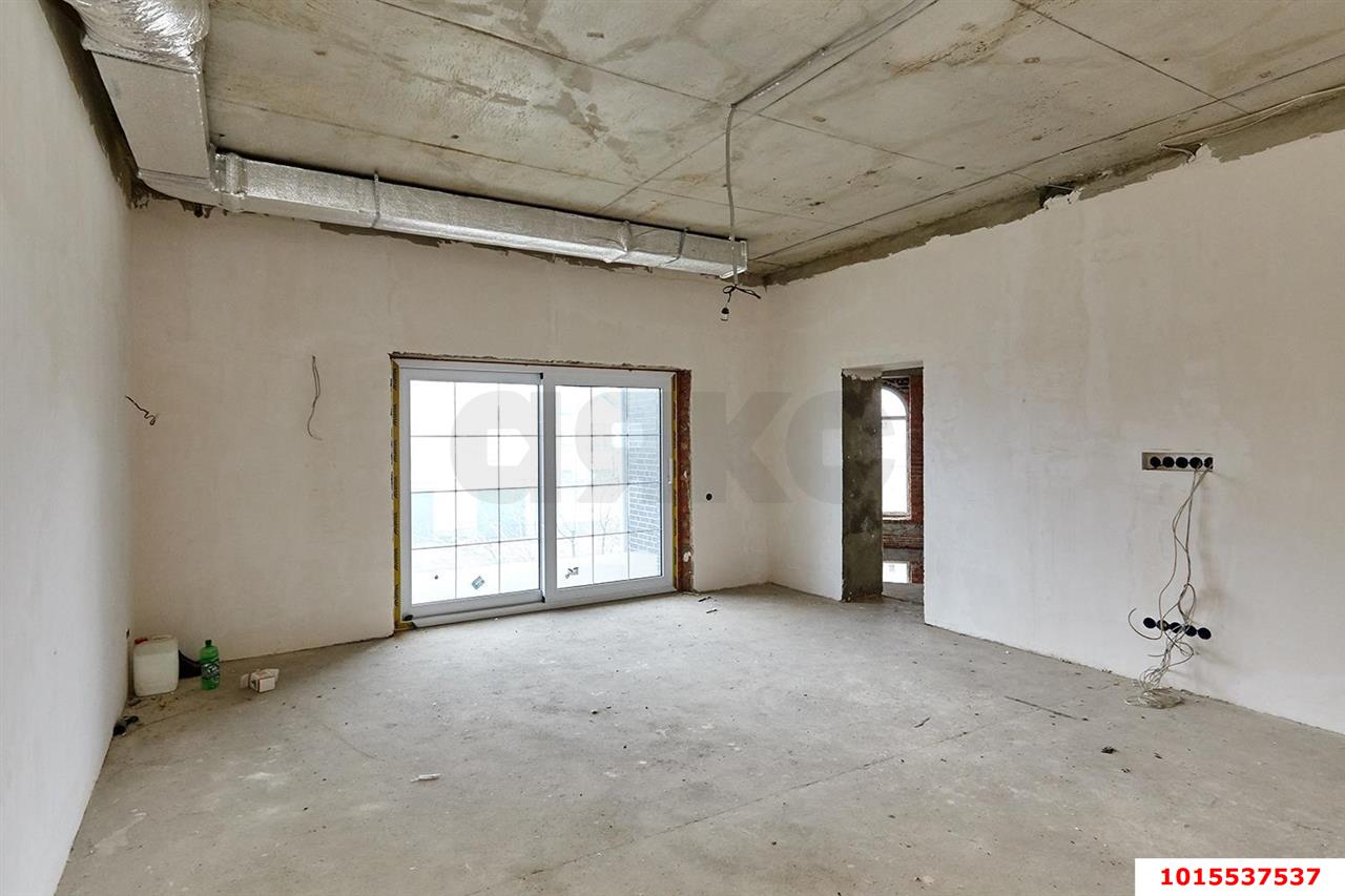 Фото №10: Дом 1250 м² + 16 сот. - Краснодар, Прикубанский внутригородской округ, мкр. Сады Калинина, ул. Возрождения, 19