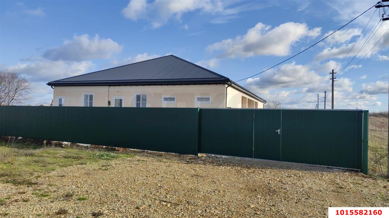 Фото №1: Дом 315 м² + 18 сот. - Четук, Прикубанский внутригородской округ, Нива, Прикубанский внутригородской округ, Восточный, мкр. жилой комплекс Квартал № 6, ул. Ленина, 1