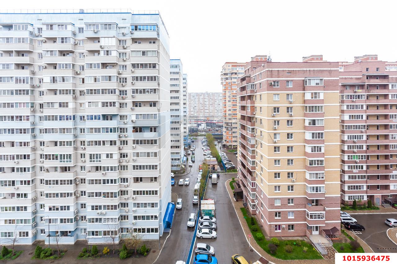 Фото №2: 3-комнатная квартира 87 м² - Краснодар, Прикубанский внутригородской округ, ЖК Тополиная Топольковая, мкр. имени Петра Метальникова, ул. Тополиная, 40/1к1