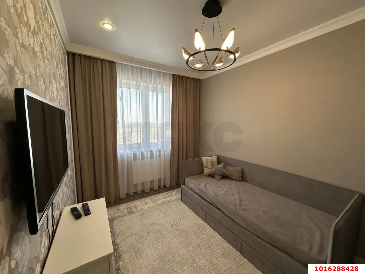 Фото №3: 3-комнатная квартира 67 м² - Краснодар, Прикубанский внутригородской округ, мкр. Горхутор, ул. имени Дзержинского, 110Ак1