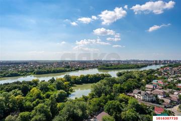 Фото №3: 2-комнатная квартира 74 м² - Краснодар, мкр. Центральный, ул. Береговая, 2к1