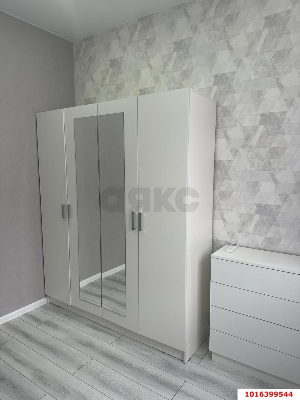 Фото №7: 1-комнатная квартира 36 м² - Краснодар, Прикубанский внутригородской округ, Завод Радиоизмерительных Приборов, имени Петра Метальникова, мкр. жилой комплекс Победный, ул. Евгении Жигуленко, 13к2