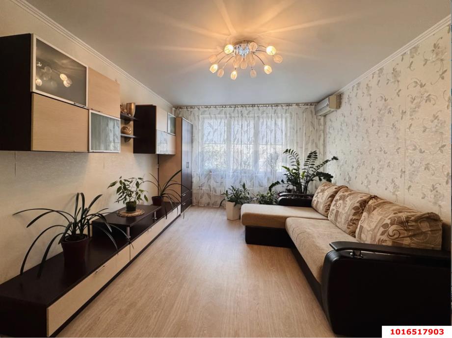 Фото №1: 3-комнатная квартира 100 м² - Краснодар, Прикубанский внутригородской округ, мкр. Новый, ул. 9-я Тихая, 17