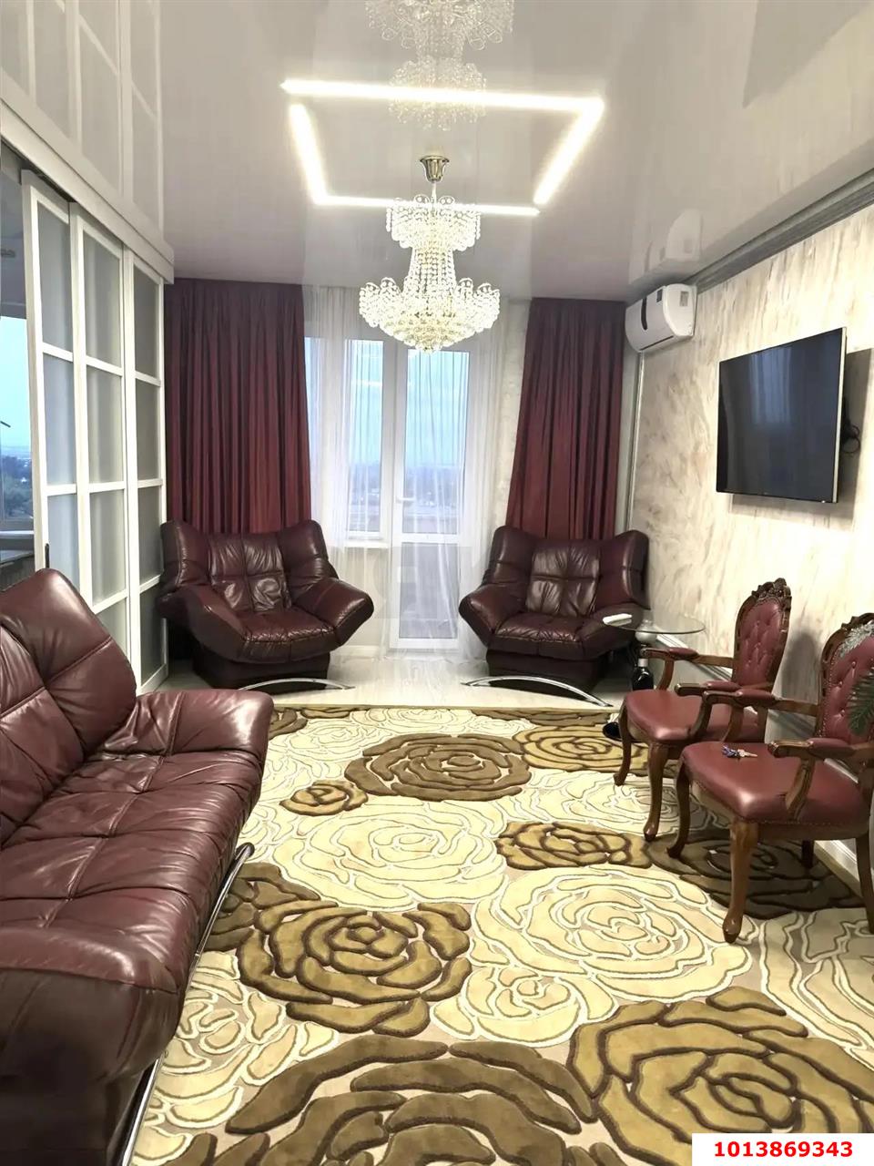 Фото №1: 2-комнатная квартира 63 м² - Краснодар, ул. имени Валерия Гассия, 4/7к3