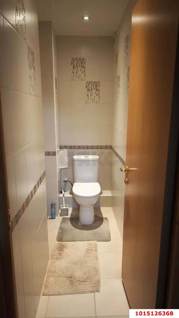 Фото №9: 2-комнатная квартира 72 м² - Краснодар, Западный внутригородской округ, мкр. Юбилейный, ул. Думенко, 33