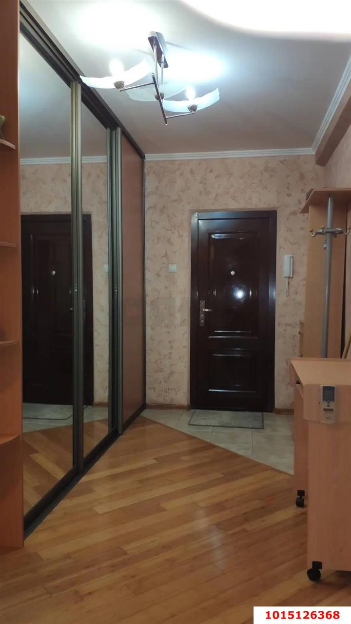 Фото №7: 2-комнатная квартира 72 м² - Краснодар, Западный внутригородской округ, мкр. Юбилейный, ул. Думенко, 33