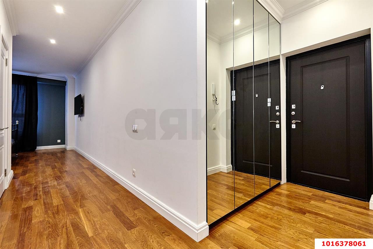 Фото №8: 1-комнатная квартира 49 м² - Краснодар, Западный внутригородской округ, Центральный внутригородской округ, жилой комплекс Центральный, мкр. Центральный, ул. Будённого, 129