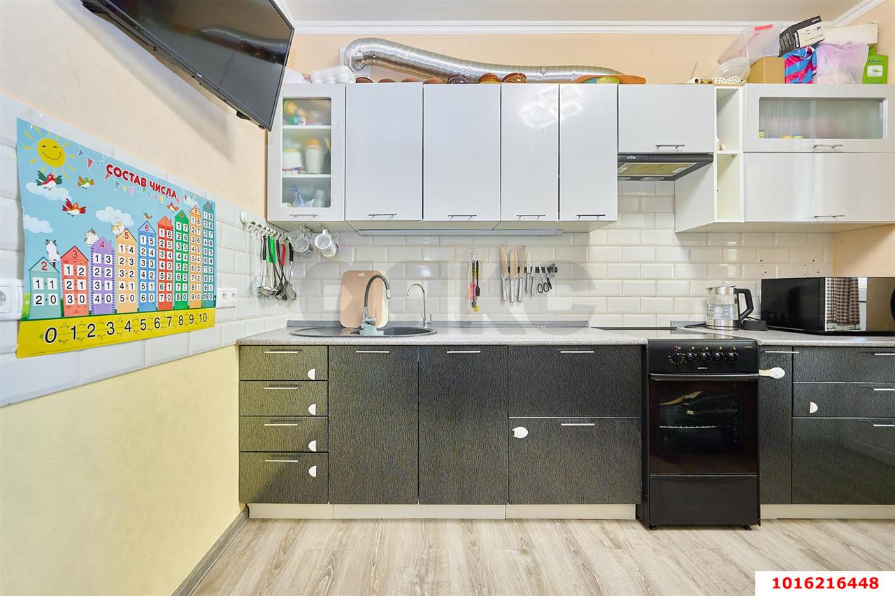 Фото №1: 2-комнатная квартира 54 м² - Краснодар, Прикубанский внутригородской округ, мкр. ЖК Прованс, ул. Генерала Петрова, 39