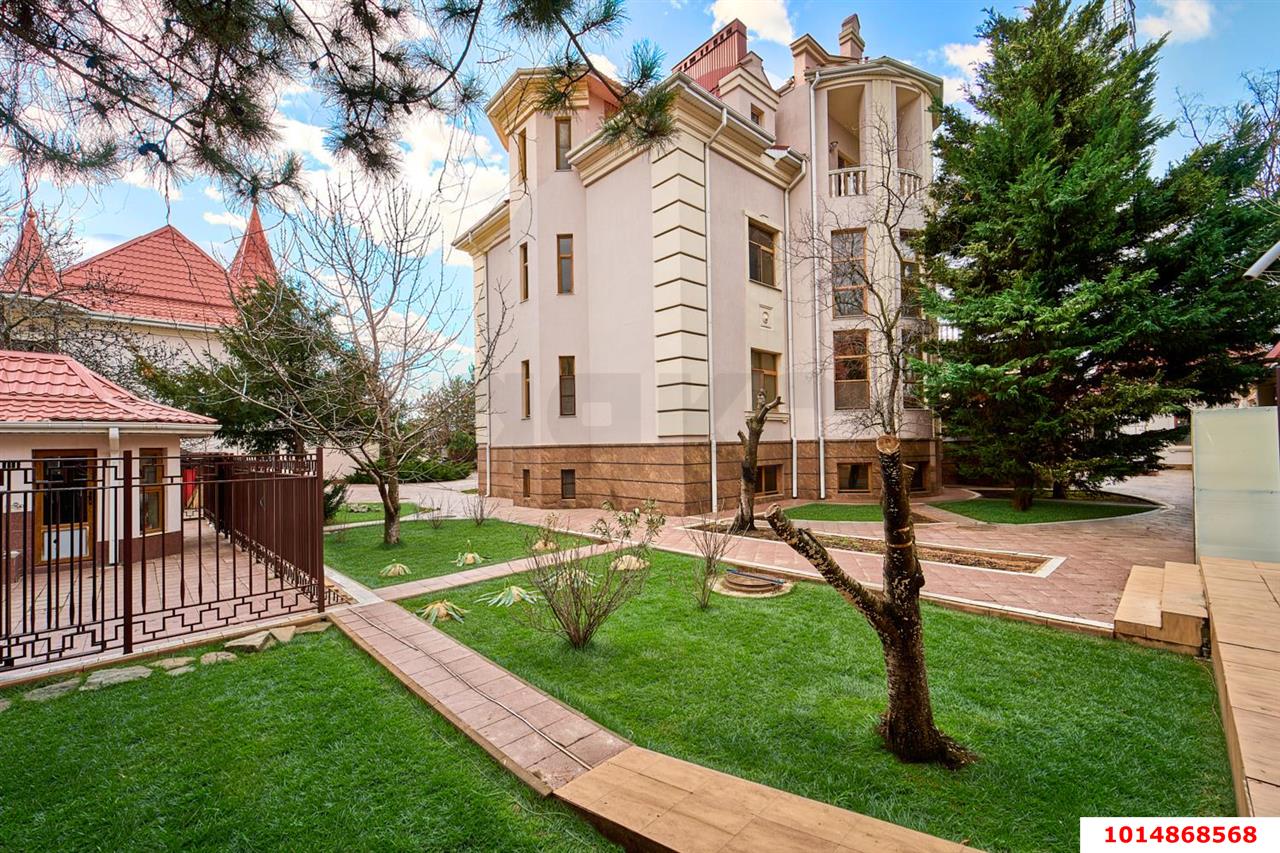 Фото №5: Дом 650 м² + 30 сот. - Краснодар, Центральный внутригородской округ, мкр. Центральный, ул. Леваневского, 71