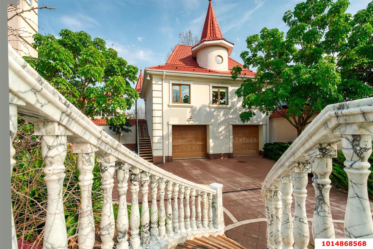 Фото №7: Дом 650 м² + 30 сот. - Краснодар, Центральный внутригородской округ, мкр. Центральный, ул. Леваневского, 71