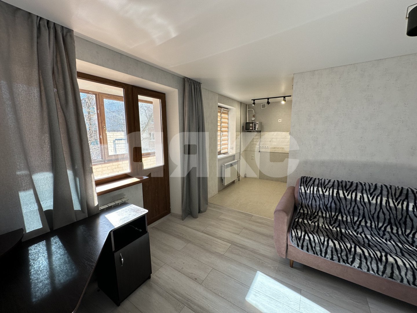 Фото №3: 3-комнатная квартира 55 м² - Мариуполь, р. Приморский, пр-кт Строителей, 46