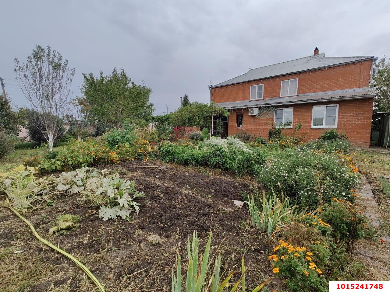 Фото №1: Дом 178 м² + 8 сот. - Копанской, мкр. Прикубанский внутригородской округ, ул. Тюменская