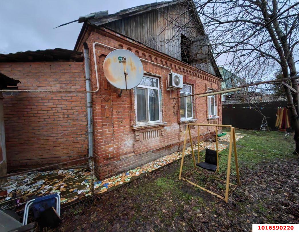 Фото №1: Дом 67 м² + 6 сот. - Краснодар, Карасунский внутригородской округ, мкр. Хлопчато-бумажный Комбинат, пр-д 4-й  Васнецова, 4