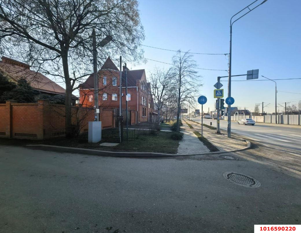 Фото №5: Дом 67 м² + 6 сот. - Краснодар, Карасунский внутригородской округ, мкр. Хлопчато-бумажный Комбинат, пр-д 4-й  Васнецова, 4