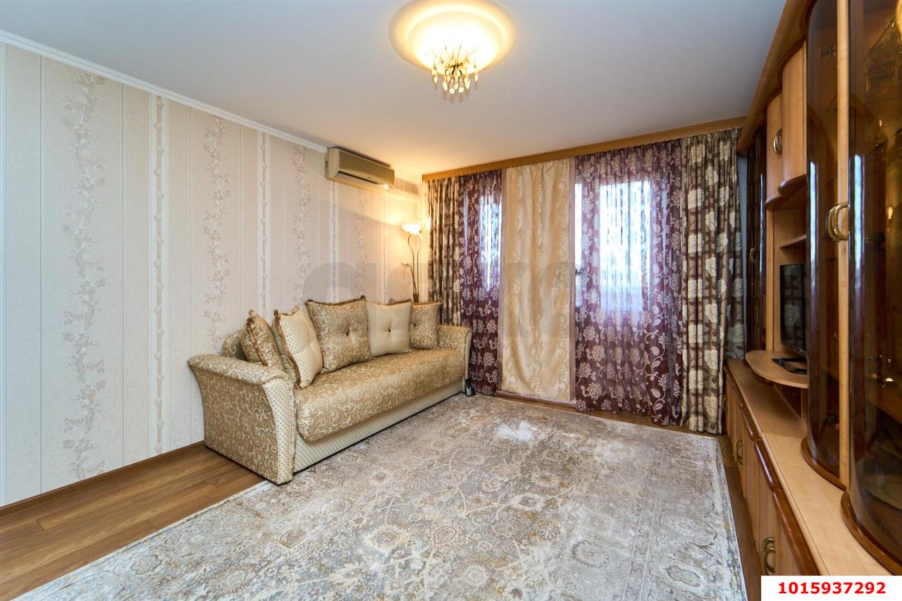 Фото №7: 3-комнатная квартира 64 м² - Краснодар, Западный внутригородской округ, мкр. Юбилейный, ул. Рождественская набережная