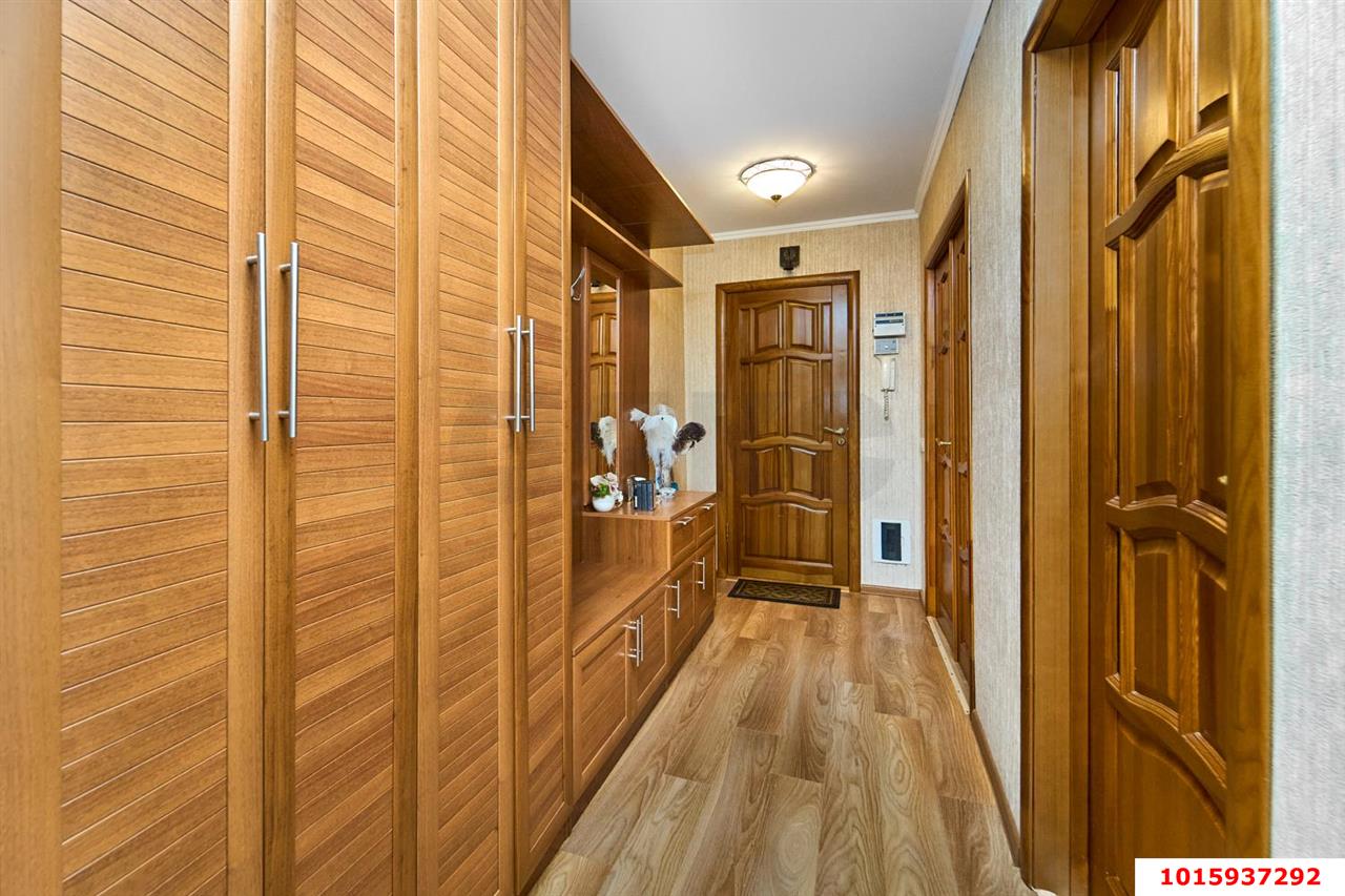 Фото №16: 3-комнатная квартира 64 м² - Краснодар, Западный внутригородской округ, мкр. Юбилейный, ул. Рождественская набережная