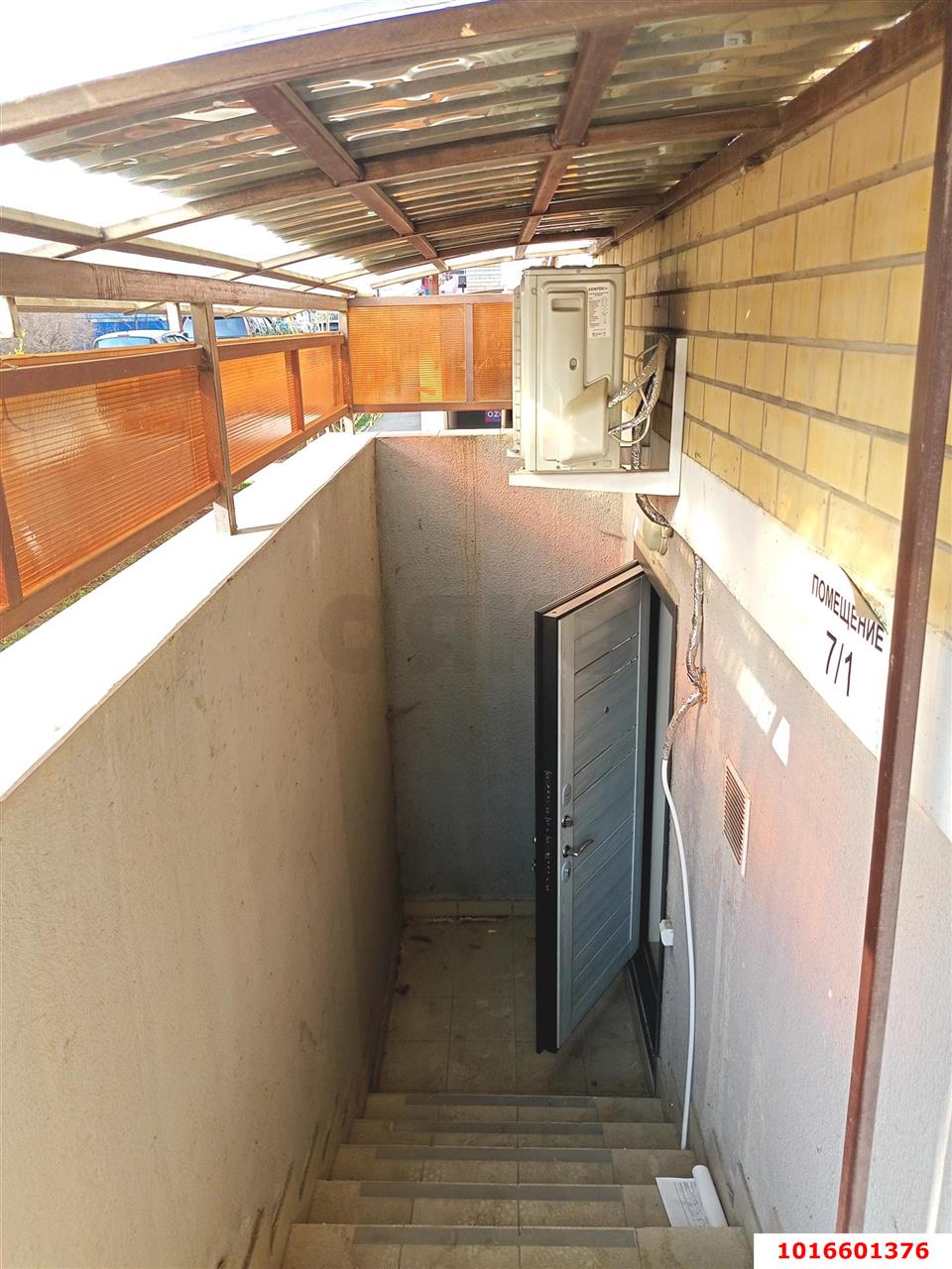 Фото №6: Офисное помещение 35 м² - Краснодар, ул. Петра Метальникова, 13