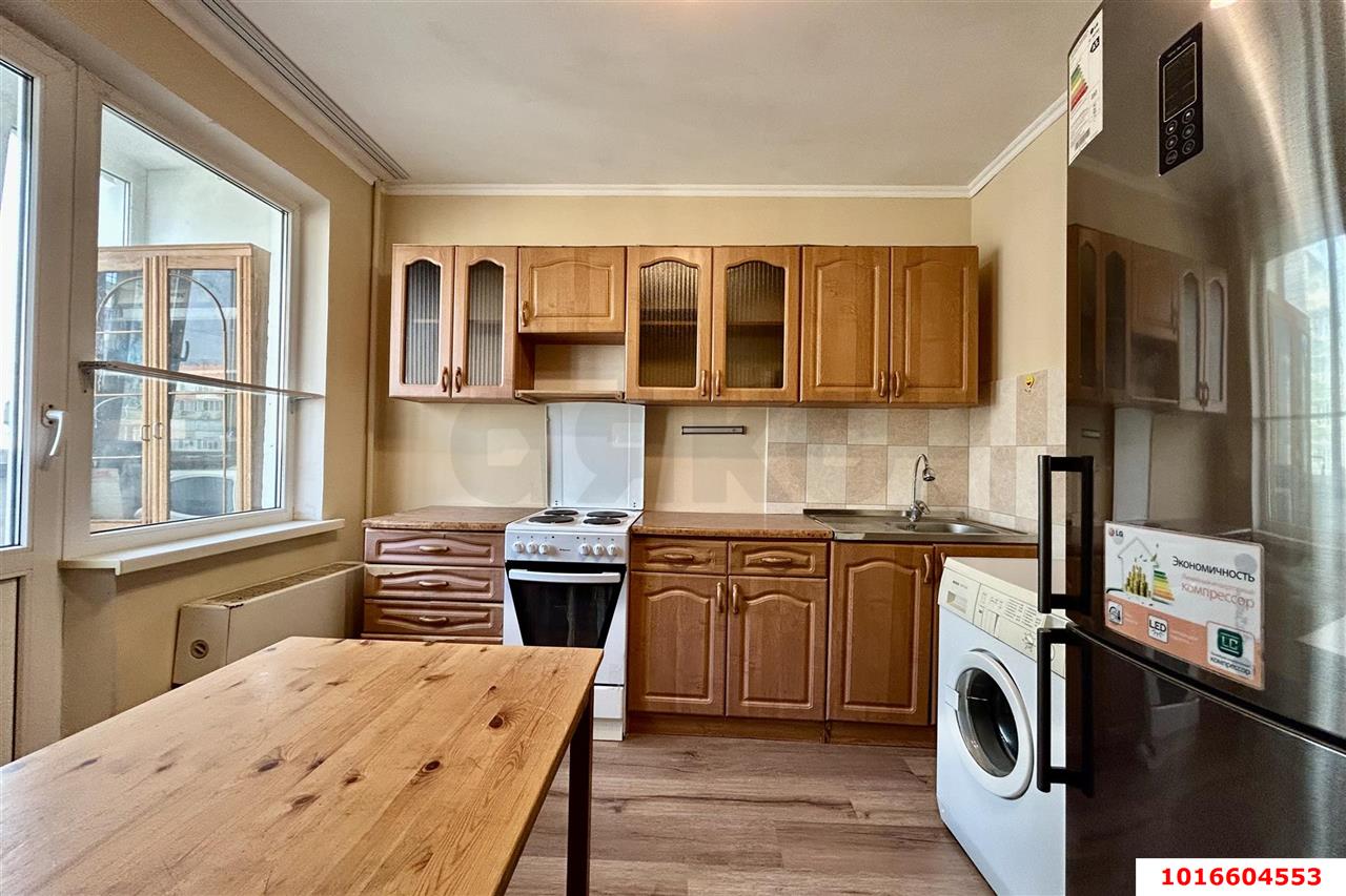 Фото №4: 1-комнатная квартира 43 м² - Краснодар, Западный внутригородской округ, мкр. Юбилейный, пр-кт Чекистов, 40