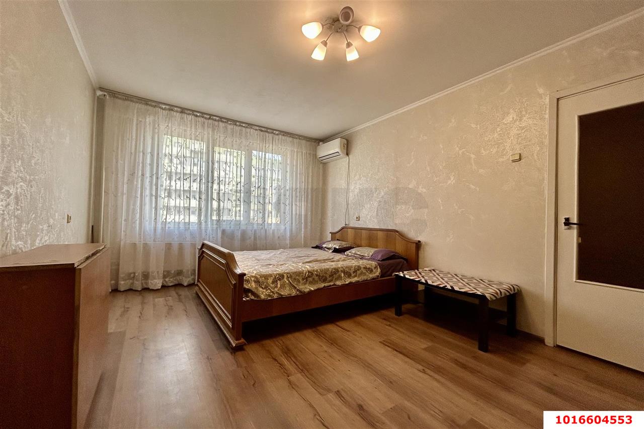 Фото №5: 1-комнатная квартира 43 м² - Краснодар, Западный внутригородской округ, мкр. Юбилейный, пр-кт Чекистов, 40