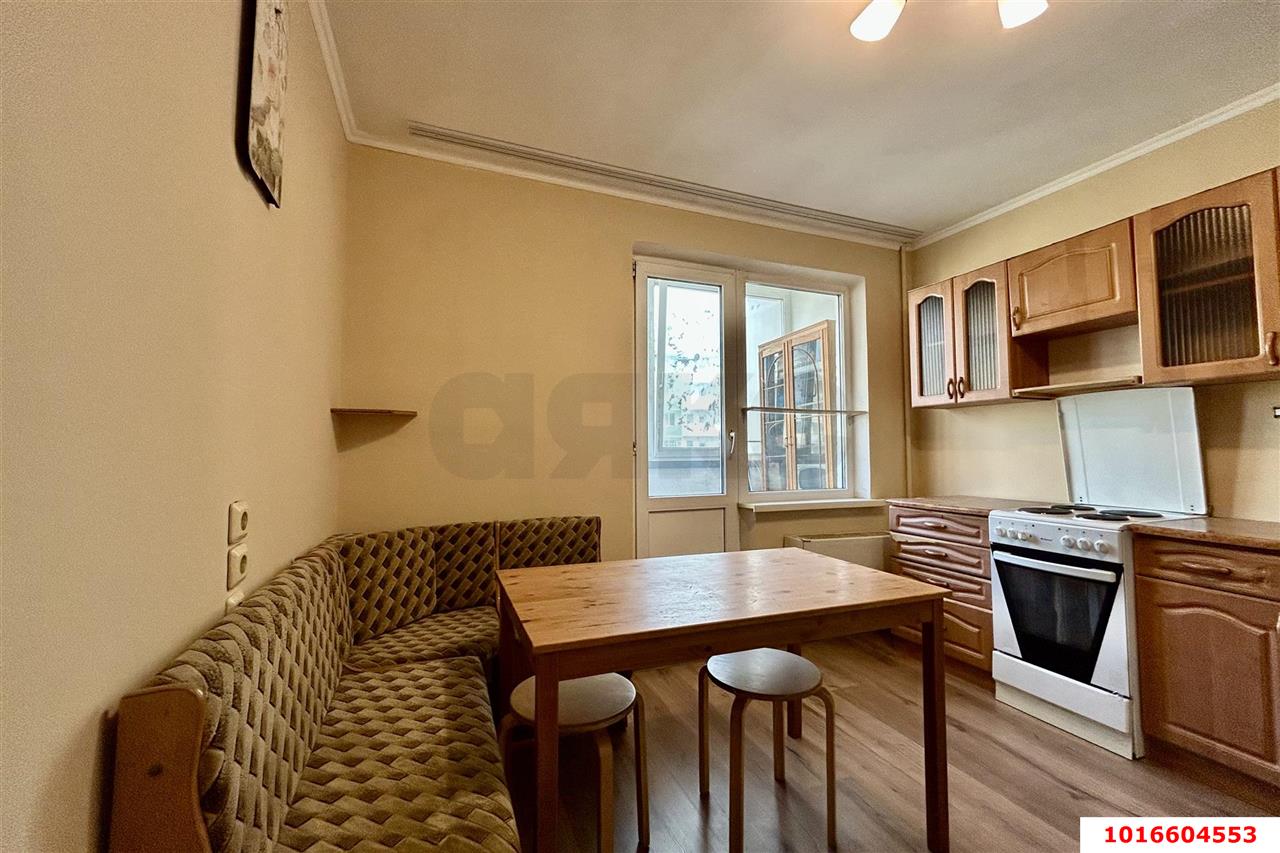 Фото №1: 1-комнатная квартира 43 м² - Краснодар, Западный внутригородской округ, мкр. Юбилейный, пр-кт Чекистов, 40