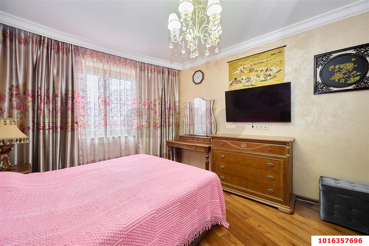 Фото №12: 2-комнатная квартира 77 м² - Краснодар, Карасунский внутригородской округ, Центральный внутригородской округ, мкр. Черёмушки, ул. Ставропольская, 207/1