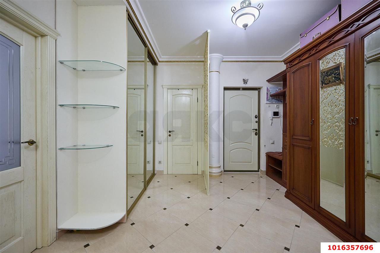 Фото №14: 2-комнатная квартира 77 м² - Краснодар, Карасунский внутригородской округ, Центральный внутригородской округ, мкр. Черёмушки, ул. Ставропольская, 207/1