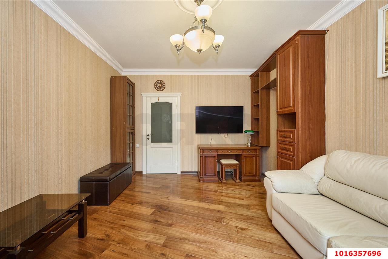 Фото №8: 2-комнатная квартира 77 м² - Краснодар, Карасунский внутригородской округ, Центральный внутригородской округ, мкр. Черёмушки, ул. Ставропольская, 207/1