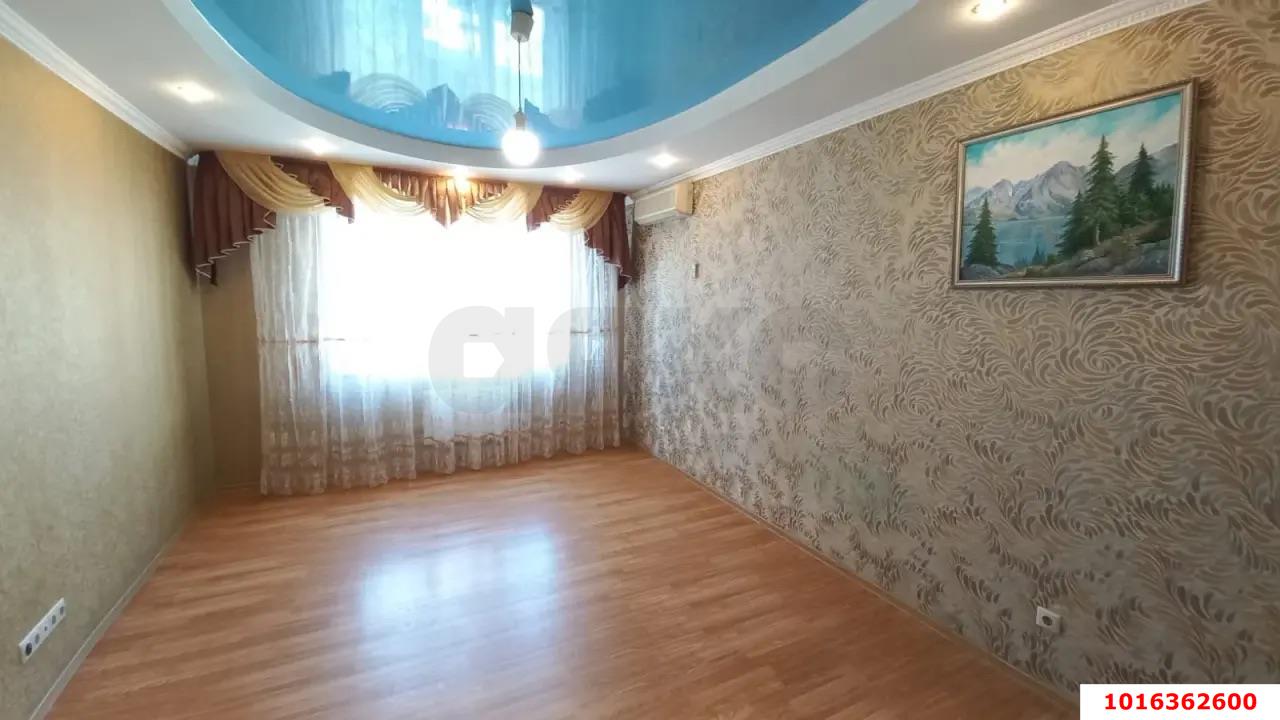 Фото №2: 3-комнатная квартира 99 м² - Краснодар, ЖК Новый Город, Западный внутригородской округ, жилой комплекс Новый Город, мкр. Юбилейный, б-р Клары Лучко, 12