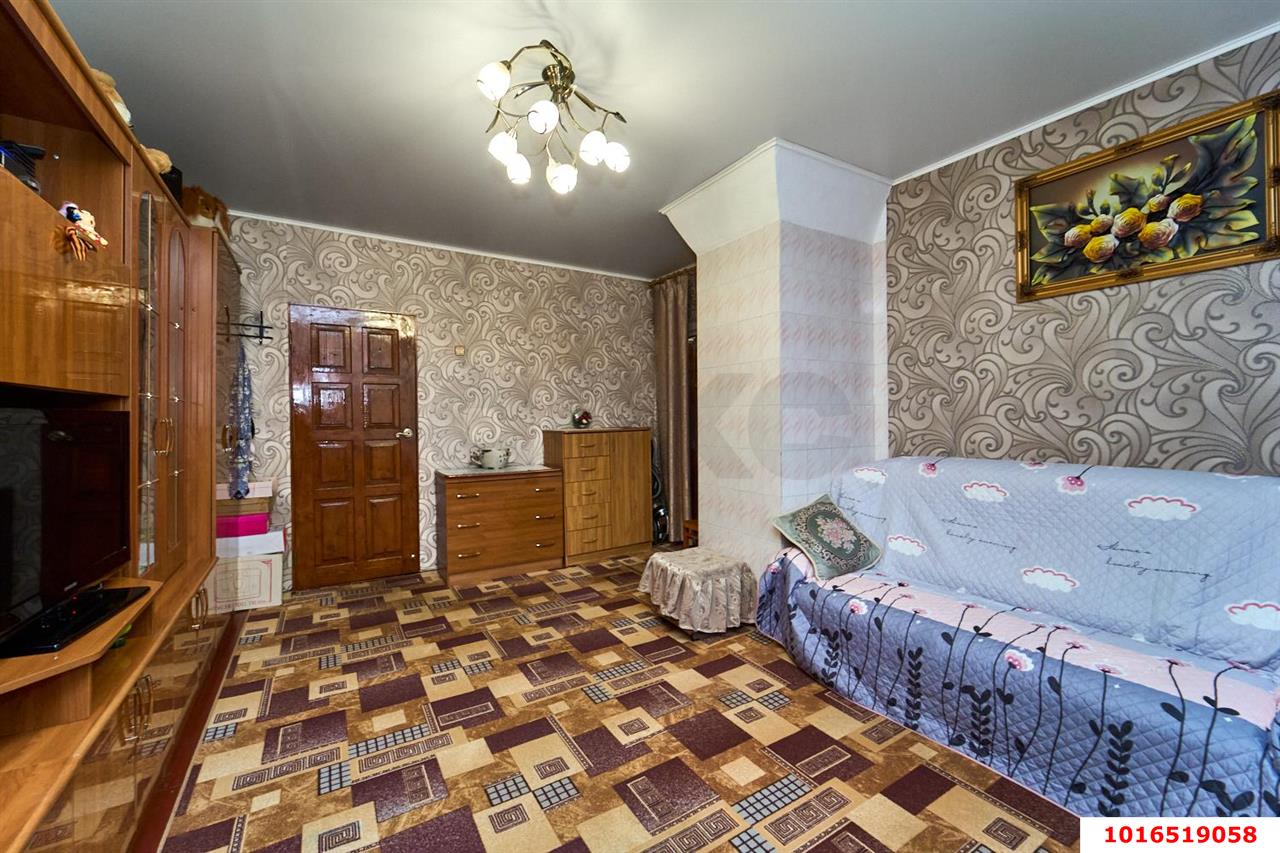 Фото №2: 3-комнатная квартира <span class="whitespace-nowrap">55 м²</span>, <span class="whitespace-nowrap">2/2 эт.</span> - Краснодар, Прикубанский внутригородской округ, мкр. Горхутор, ул. имени М.Е. Соколова, 88А