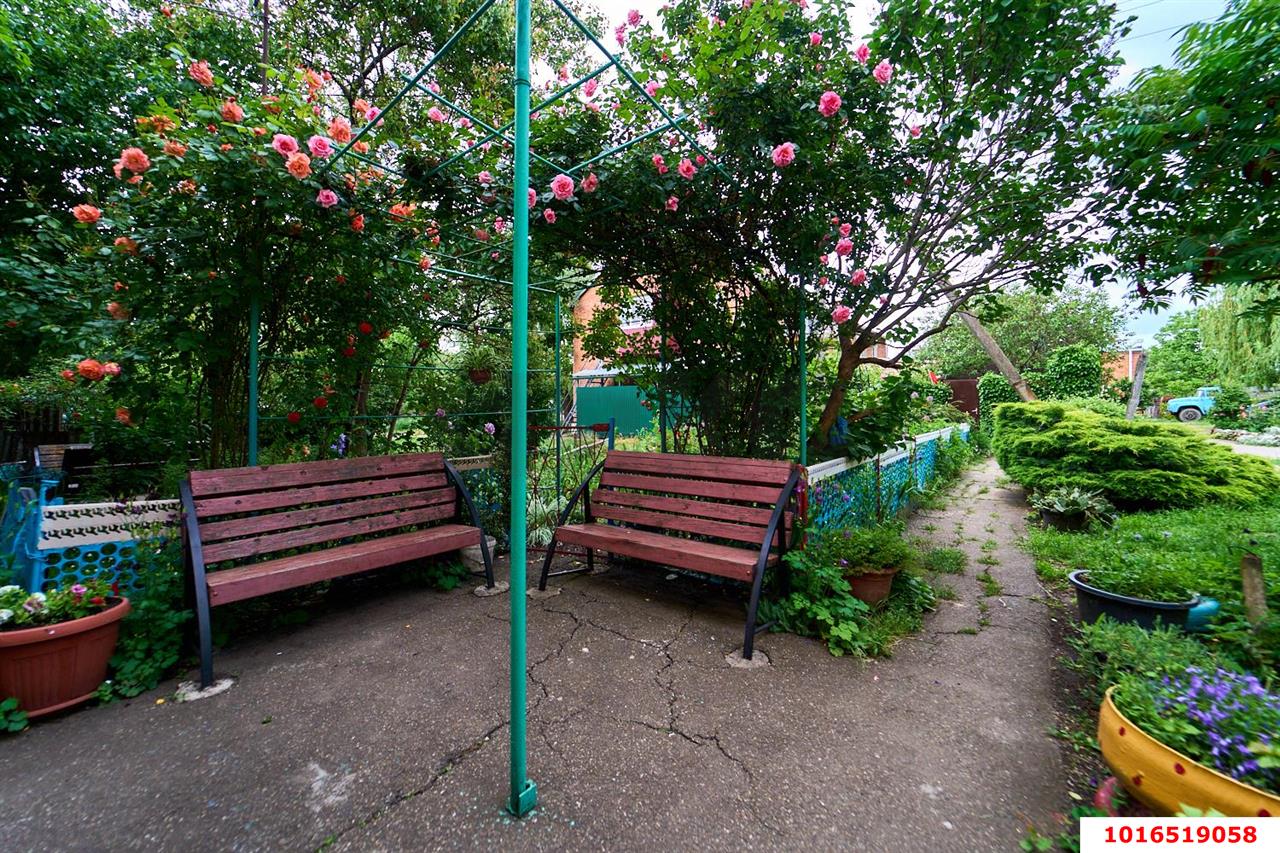 Фото №7: 3-комнатная квартира <span class="whitespace-nowrap">55 м²</span>, <span class="whitespace-nowrap">2/2 эт.</span> - Краснодар, Прикубанский внутригородской округ, мкр. Горхутор, ул. имени М.Е. Соколова, 88А
