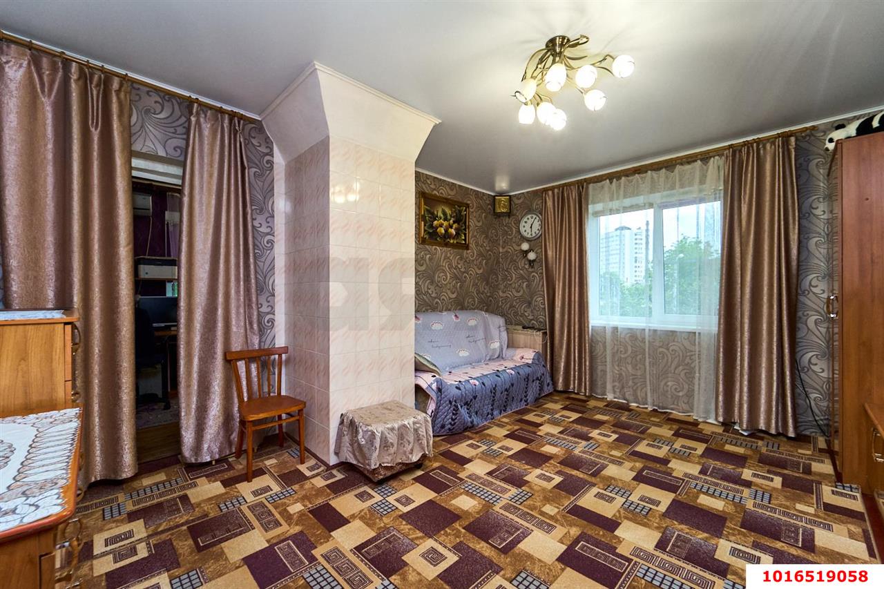 Фото №3: 3-комнатная квартира <span class="whitespace-nowrap">55 м²</span>, <span class="whitespace-nowrap">2/2 эт.</span> - Краснодар, Прикубанский внутригородской округ, мкр. Горхутор, ул. имени М.Е. Соколова, 88А