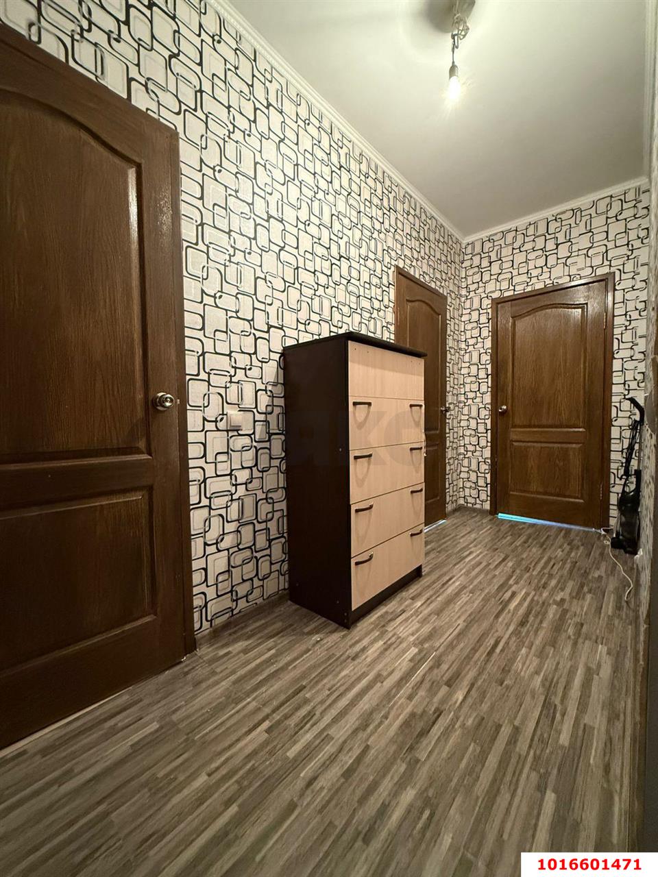 Фото №8: 1-комнатная квартира 31 м² - Краснодар, Западный внутригородской округ, мкр. Центральный, ул. Братьев Игнатовых, 52/1