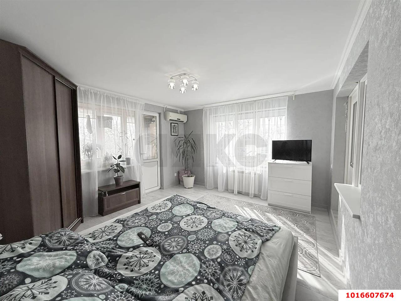 Фото №10: 2-комнатная квартира 55 м² - Краснодар, Прикубанский внутригородской округ, мкр. Славянский, ул. Красных Партизан, 71