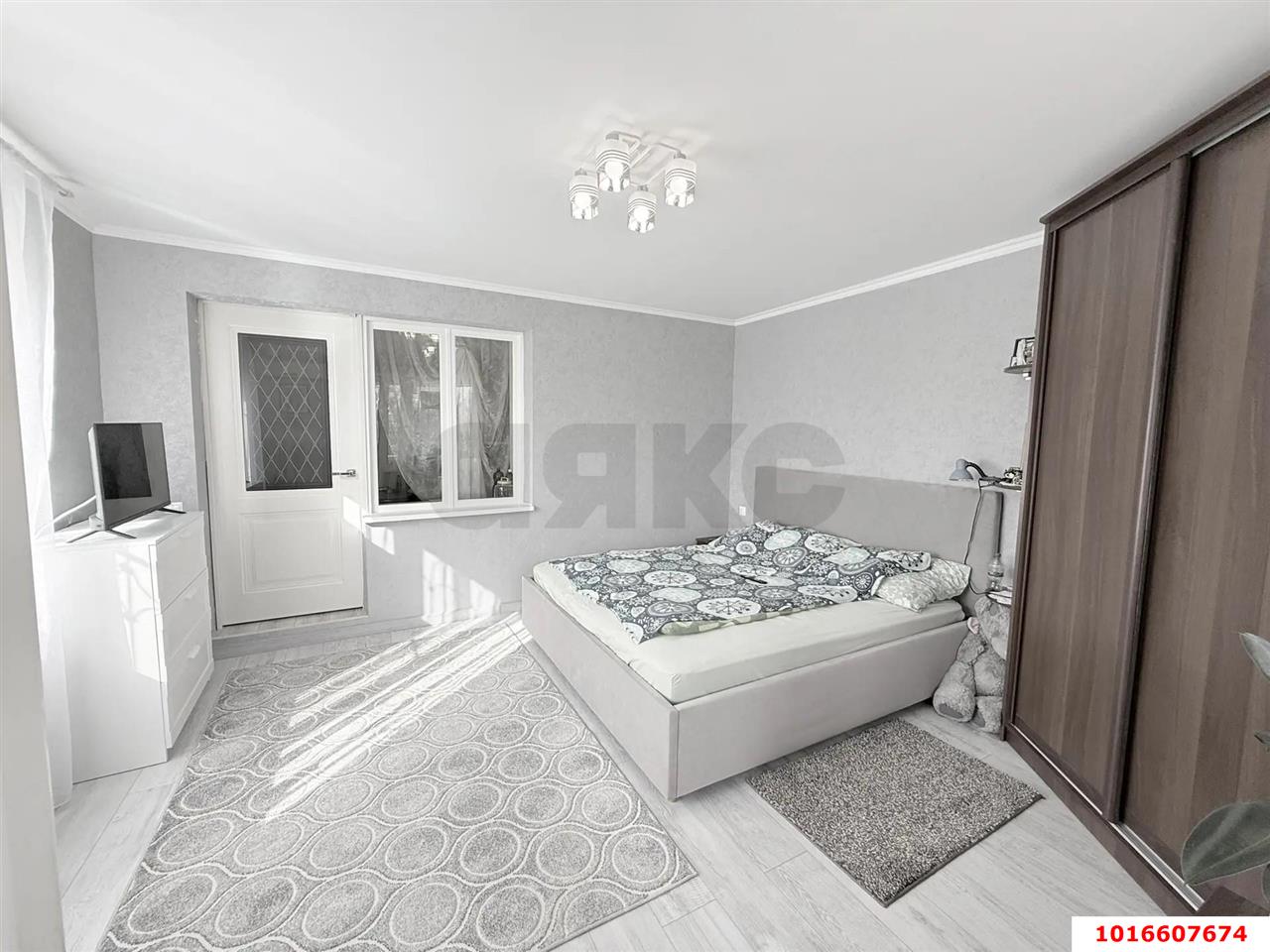 Фото №8: 2-комнатная квартира 55 м² - Краснодар, Прикубанский внутригородской округ, мкр. Славянский, ул. Красных Партизан, 71