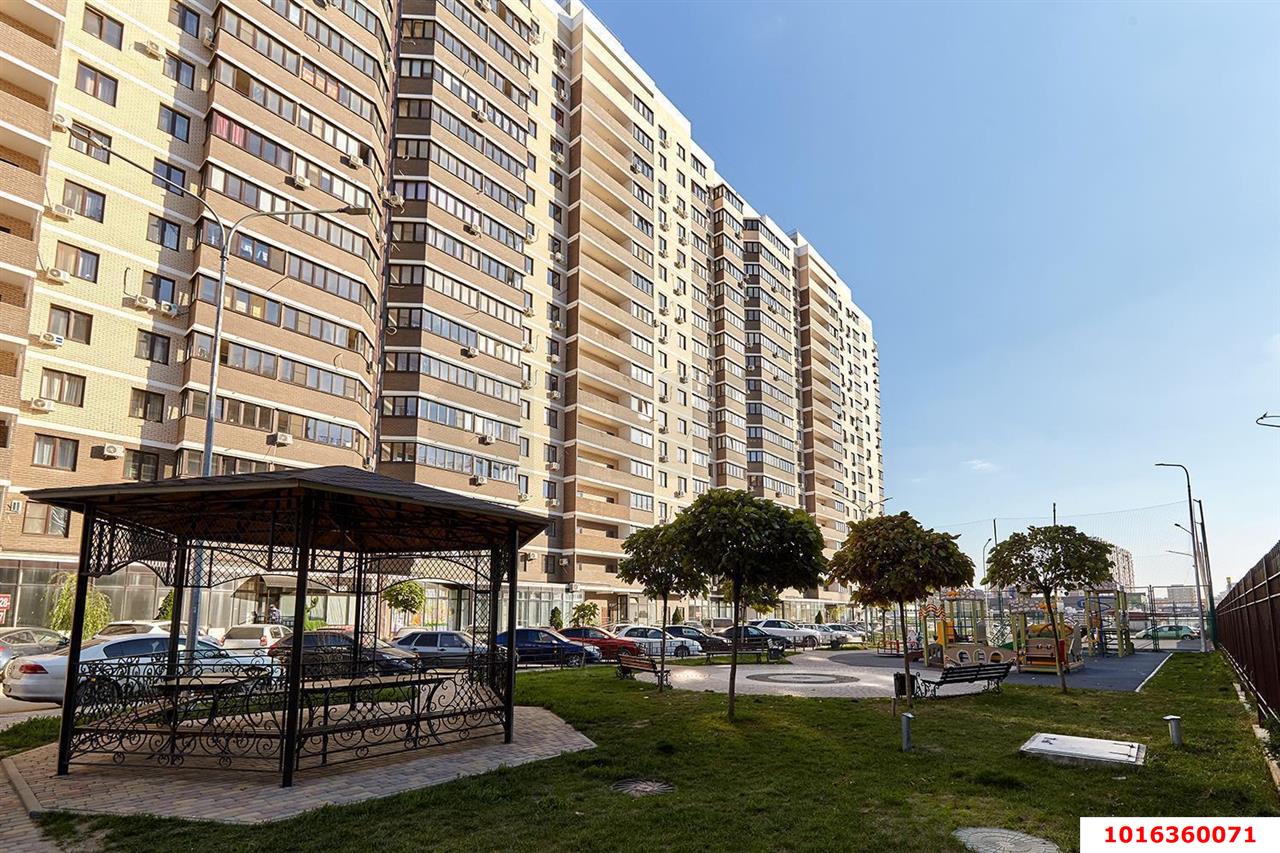 Фото №2: 1-комнатная квартира 45 м² - Краснодар, Прикубанский внутригородской округ, имени Петра Метальникова, мкр. ЖК Лучший, ул. Ростовское шоссе, 30/7к2