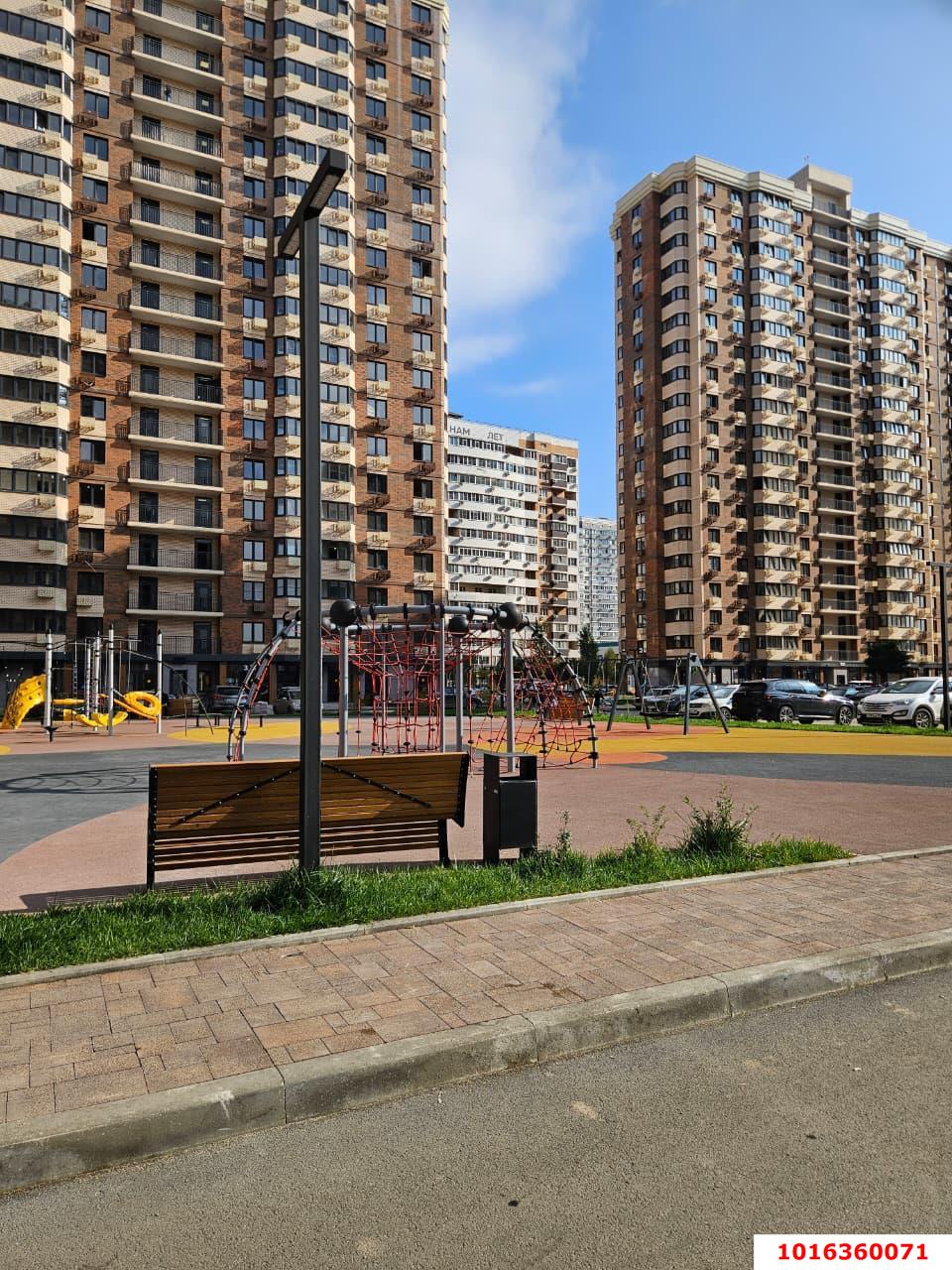 Фото №1: 1-комнатная квартира 45 м² - Краснодар, Прикубанский внутригородской округ, имени Петра Метальникова, мкр. ЖК Лучший, ул. Ростовское шоссе, 30/7к2