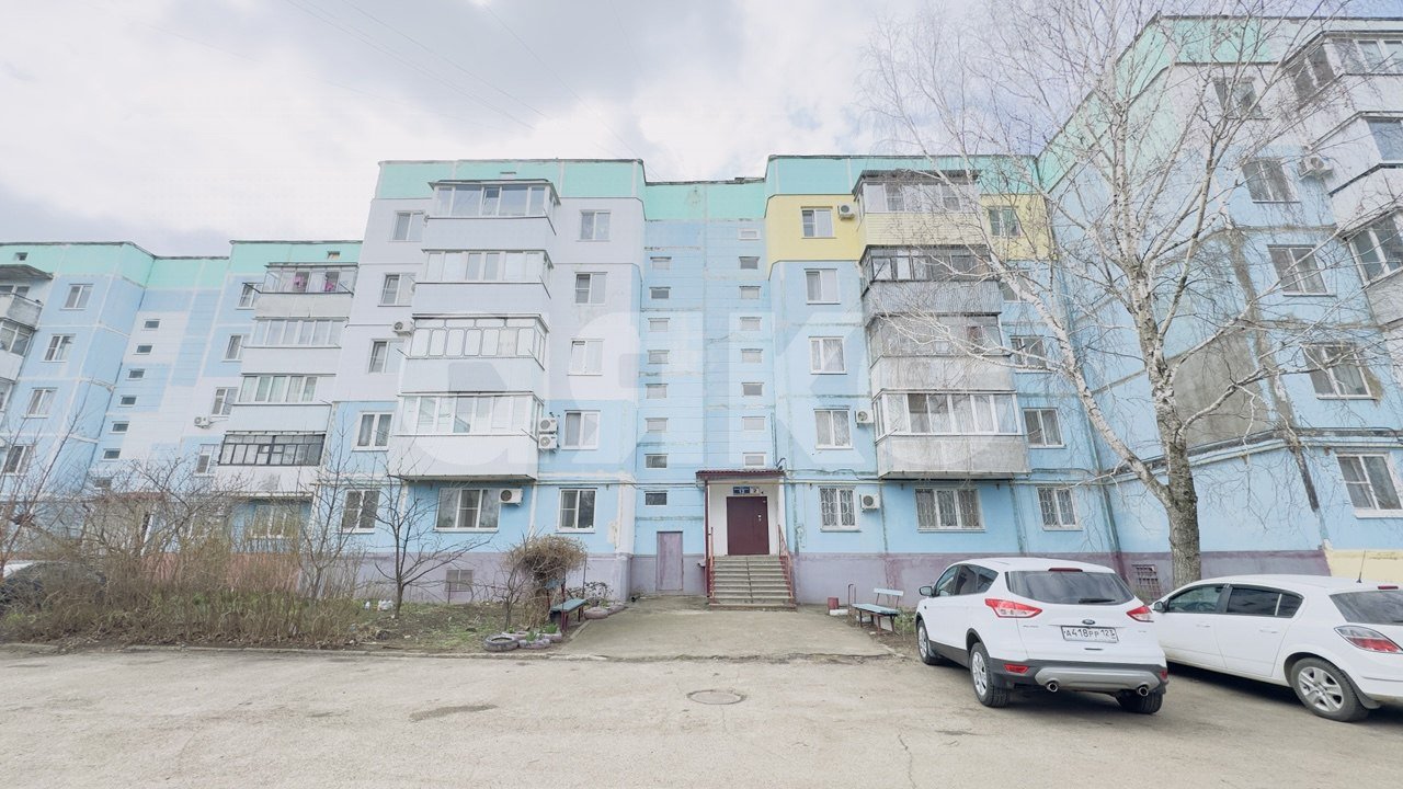 Фото №1: 2-комнатная квартира 52 м² - Кореновск, мкр. Военный городок, ул. Циолковского, 12