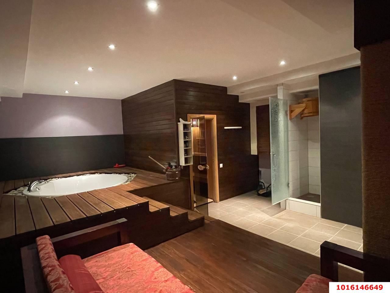 Фото №15: Дом 346 м² + 12 сот. - Краснодар, Прикубанский внутригородской округ, мкр. 2-я Площадка, ул. Водоводная, 11