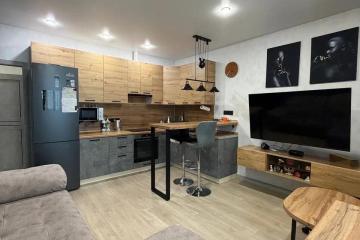 Фото №1: 1-комнатная квартира 47 м² - Краснодар, мкр. Почтовый, ул. имени Валерия Гассия, 3