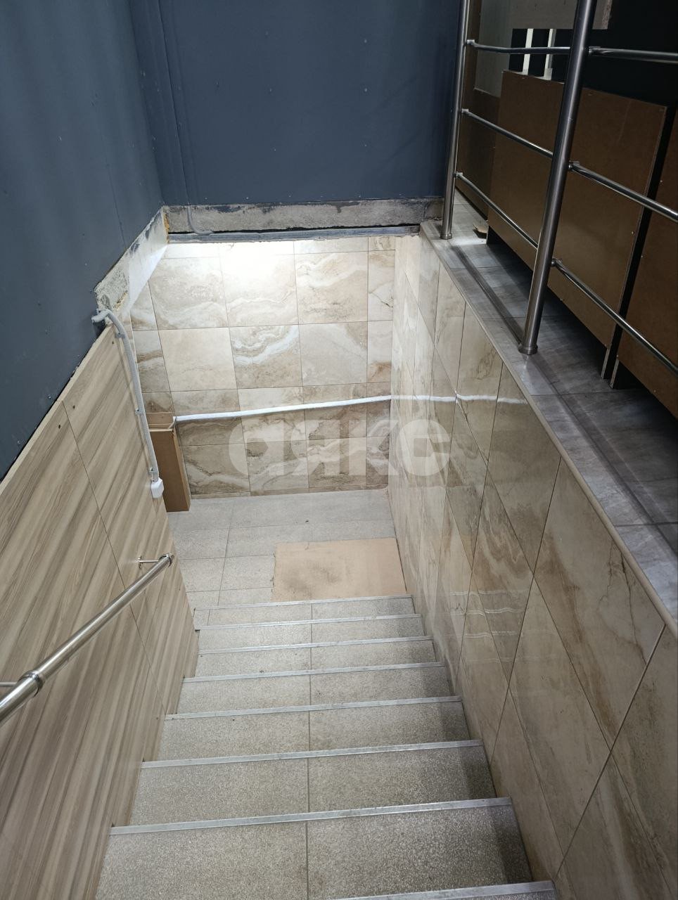 Фото №3: Коммерция 250 м² - Мариуполь, р. Жовтневый, ул. Зелинского, 47