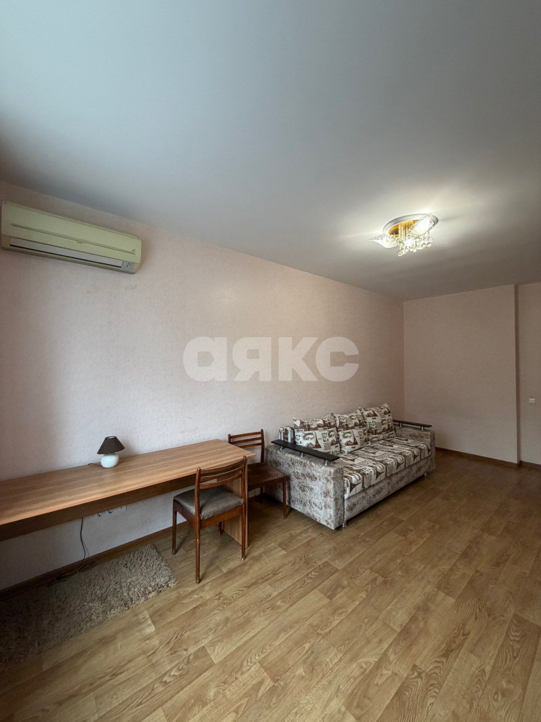 Фото №9: 1-комнатная квартира <span class="whitespace-nowrap">38 м²</span>, <span class="whitespace-nowrap">2/12 эт.</span> - Волгоград, Центральный, мкр. ЖК Центральный, пр-кт имени В.И. Ленина, 72Б