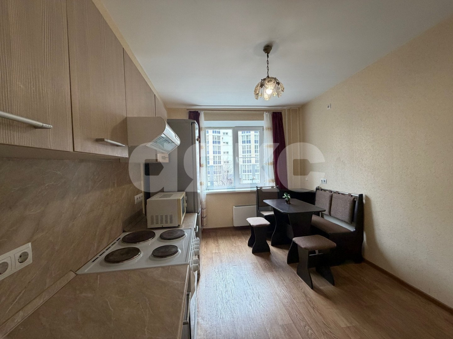 Фото №5: 1-комнатная квартира <span class="whitespace-nowrap">38 м²</span>, <span class="whitespace-nowrap">2/12 эт.</span> - Волгоград, Центральный, мкр. ЖК Центральный, пр-кт имени В.И. Ленина, 72Б