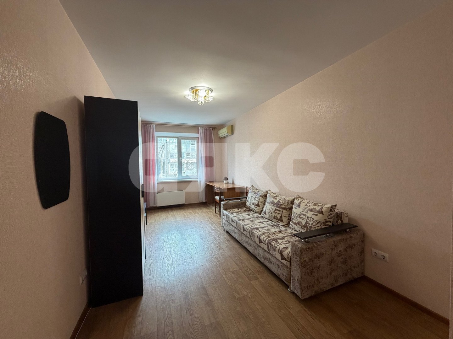 Фото №2: 1-комнатная квартира <span class="whitespace-nowrap">38 м²</span>, <span class="whitespace-nowrap">2/12 эт.</span> - Волгоград, Центральный, мкр. ЖК Центральный, пр-кт имени В.И. Ленина, 72Б