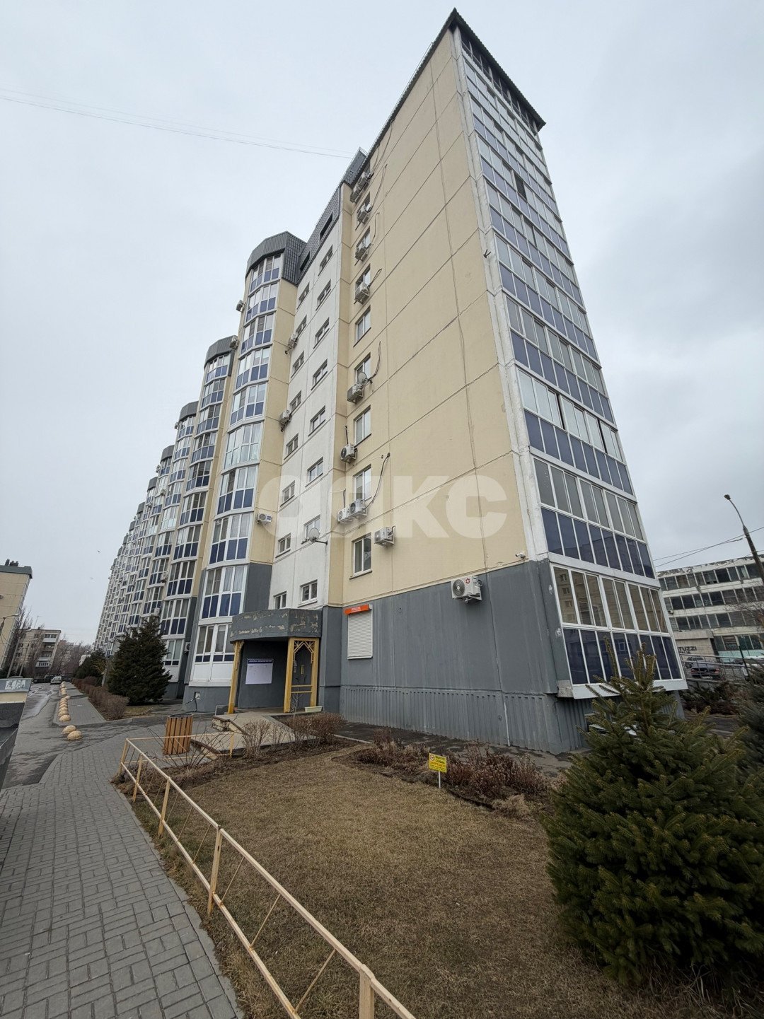Фото №17: 1-комнатная квартира <span class="whitespace-nowrap">38 м²</span>, <span class="whitespace-nowrap">2/12 эт.</span> - Волгоград, Центральный, мкр. ЖК Центральный, пр-кт имени В.И. Ленина, 72Б