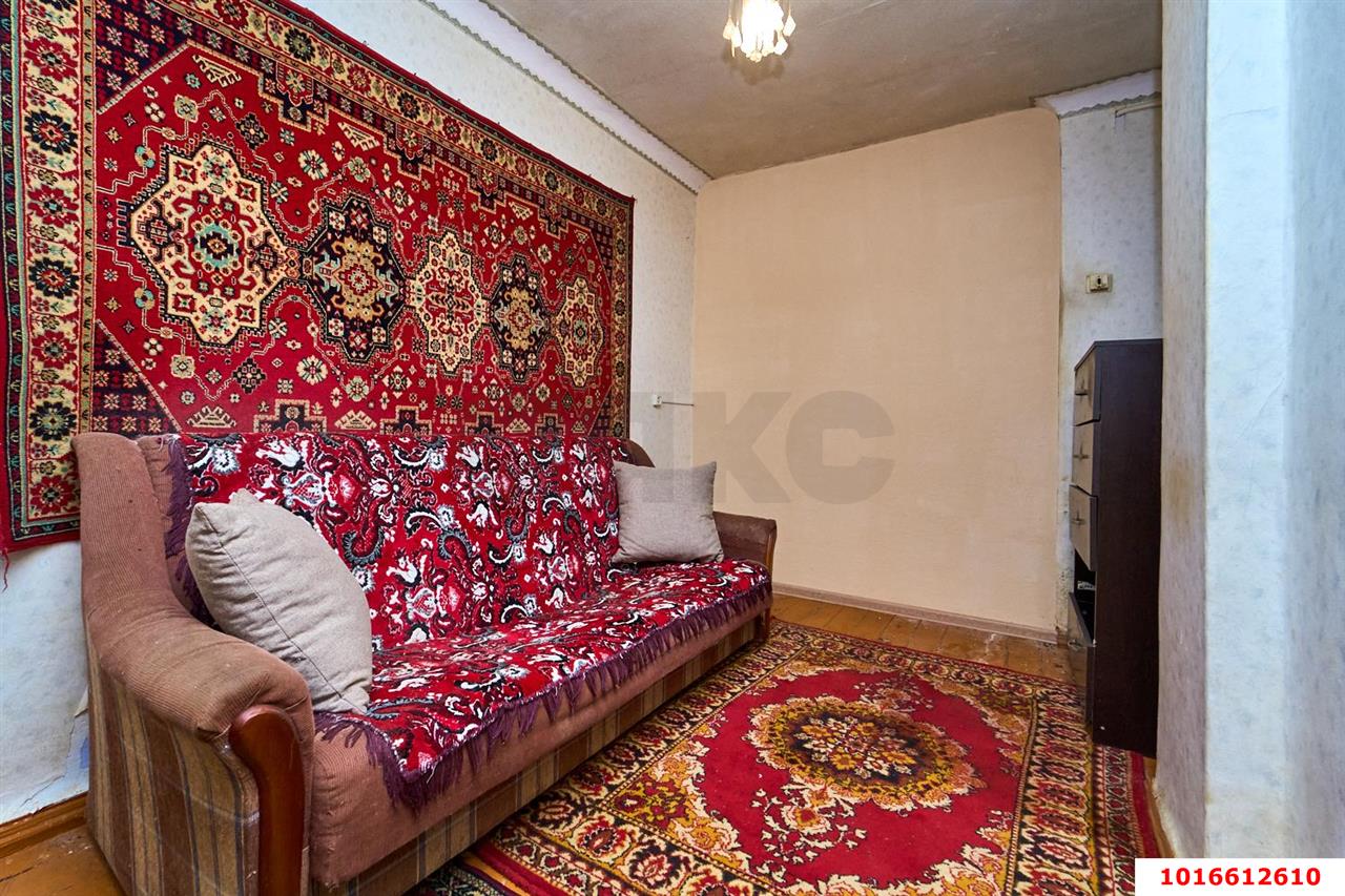 Фото №3: Часть дома 34 м² + 1 сот. - Краснодар, Центральный внутригородской округ, мкр. Центральный, ул. имени Максима Горького, 137