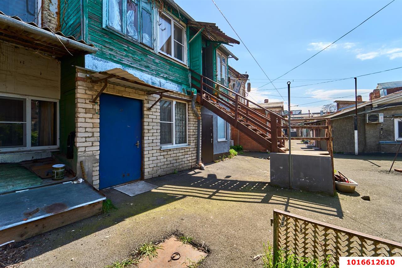 Фото №14: Часть дома 34 м² + 1 сот. - Краснодар, Центральный внутригородской округ, мкр. Центральный, ул. имени Максима Горького, 137